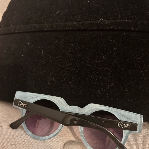 Quay Sunglasses brand new 100% UV protection - Picture 3 of 4